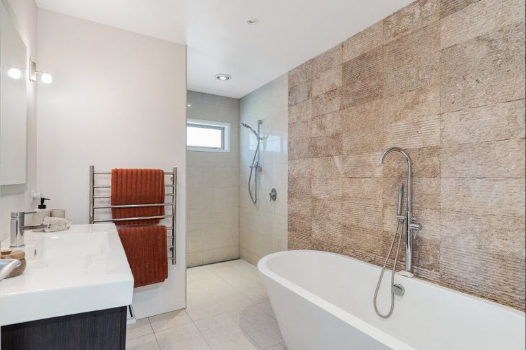 Photo of property in 22 Montego Drive, Papamoa Beach, Papamoa, 3118