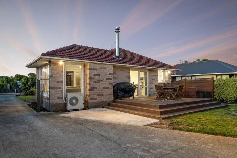 Photo of property in 6 Helmsdale Street, Burwood, Christchurch, 8083