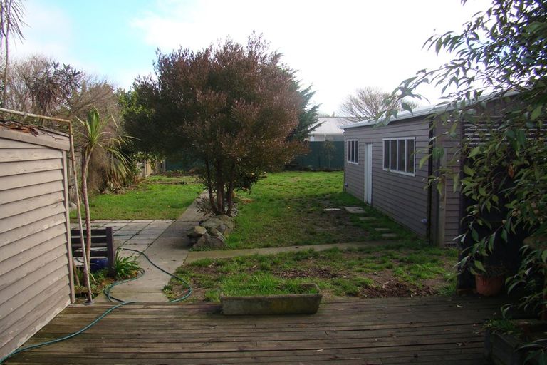 Photo of property in 65 North Parade, Richmond, Christchurch, 8013