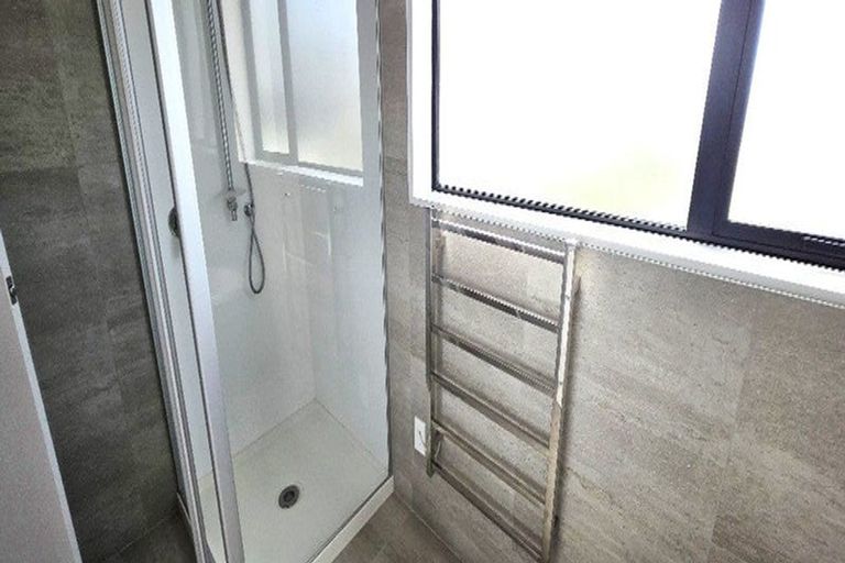 Photo of property in 72 Seafarer Crescent, Stanmore Bay, Whangaparaoa, 0932