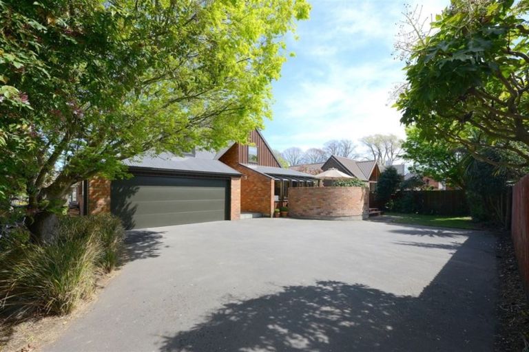 Photo of property in 2/8 Cephas Close, Sockburn, Christchurch, 8042