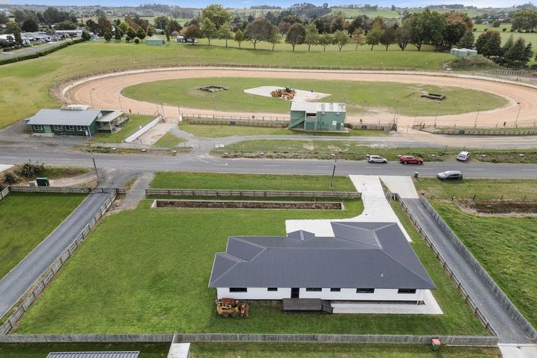 Photo of property in 65 Grey Street, Kihikihi, Te Awamutu, 3800