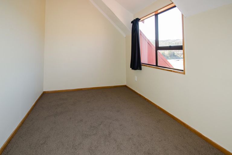 Photo of property in 162 Main South Road, Green Island, Dunedin, 9018