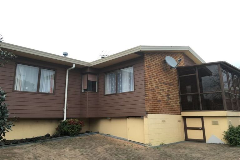 Photo of property in 66b Titirangi Road, New Lynn, Auckland, 0600