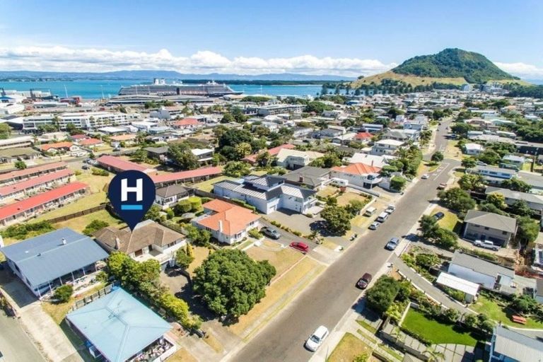 Photo of property in 66 Oceanview Road, Mount Maunganui, 3116