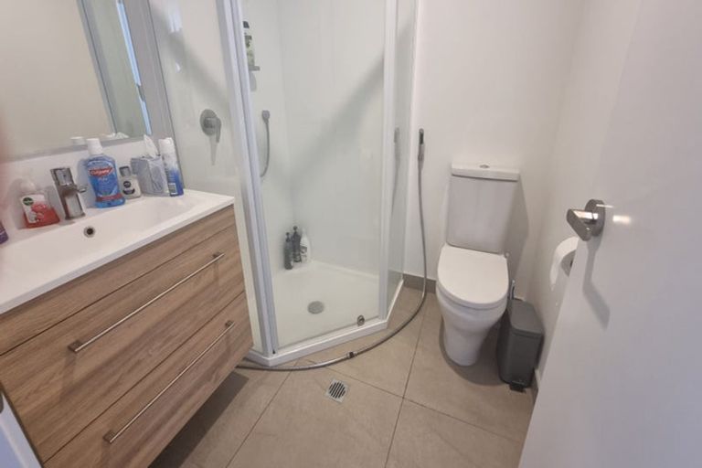 Photo of property in 7/12 Tawa Road, Te Atatu Peninsula, Auckland, 0610