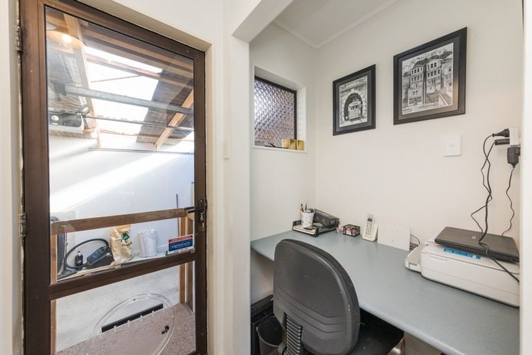 Photo of property in 28a Linklater Avenue, Foxton Beach, Foxton, 4815