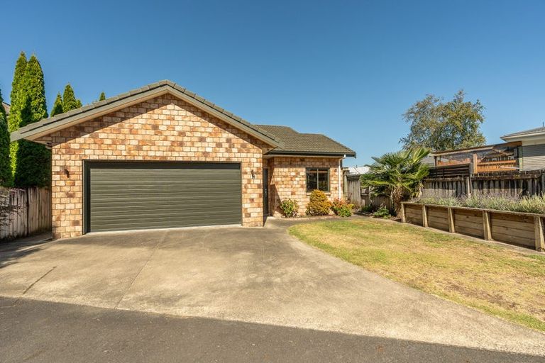 Photo of property in 16 Gordon Street, Hillcrest, Hamilton, 3216