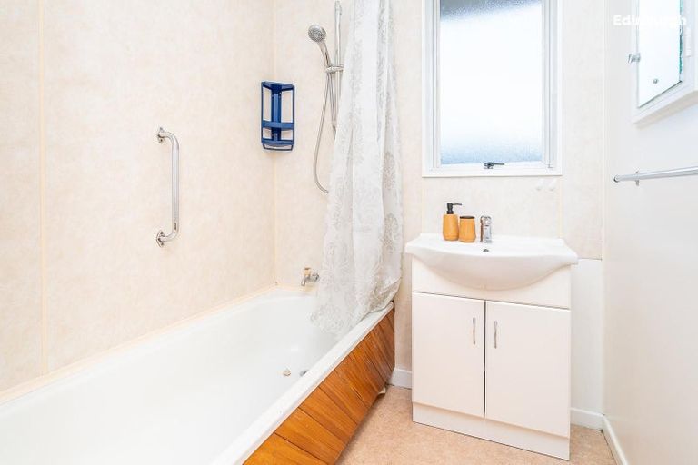 Photo of property in 17b Moreau Street, Saint Kilda, Dunedin, 9012