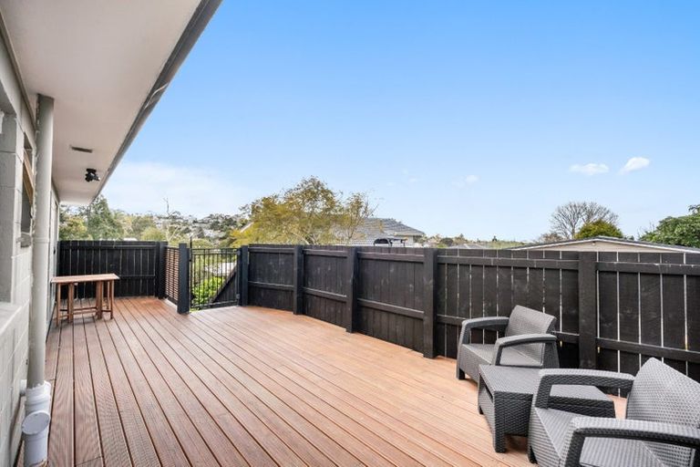 Photo of property in 1/36 Moore Street, Hillcrest, Auckland, 0627