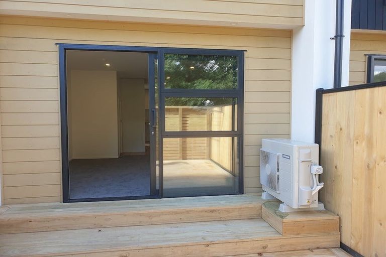 Photo of property in 14/240 Stokes Valley Road, Stokes Valley, Lower Hutt, 5019