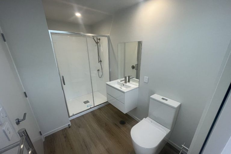 Photo of property in 7/240 Stokes Valley Road, Stokes Valley, Lower Hutt, 5019