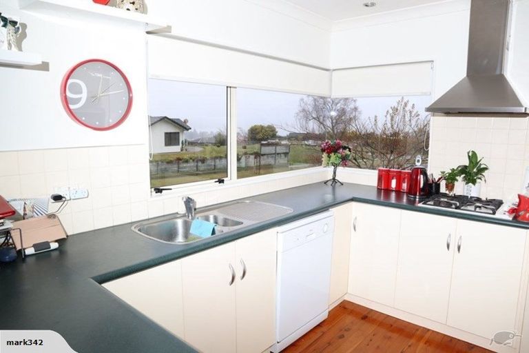 Photo of property in 16 Whetu Place, Nukuhau, Taupo, 3330