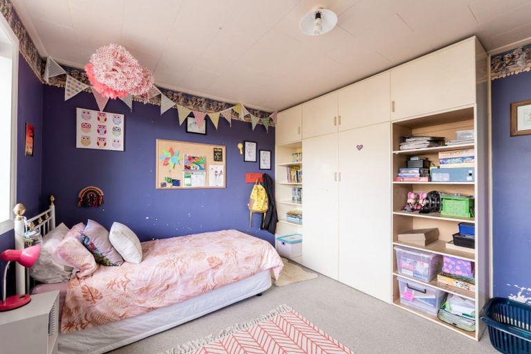 Photo of property in 32 Salmond Street, Halfway Bush, Dunedin, 9010