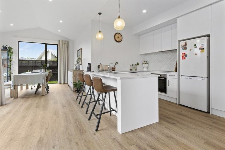 Photo of property in 8 Garland Lane, Leamington, Cambridge, 3432