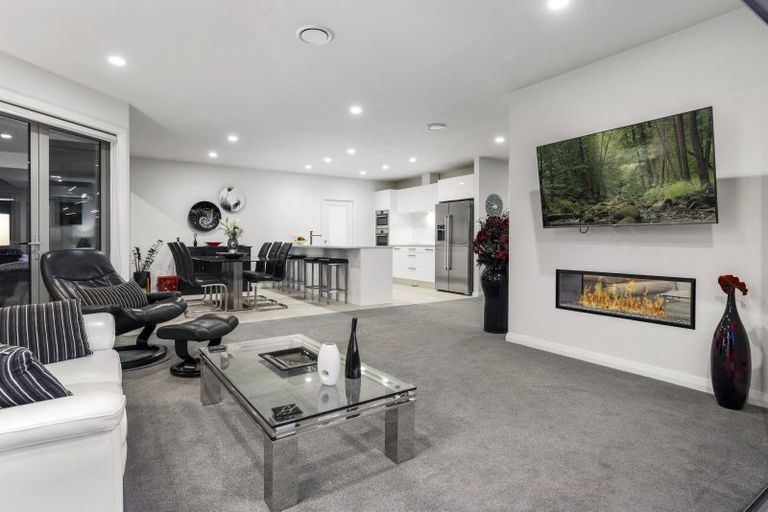 Photo of property in 15 Athelstan Way, Bethlehem, Tauranga, 3110