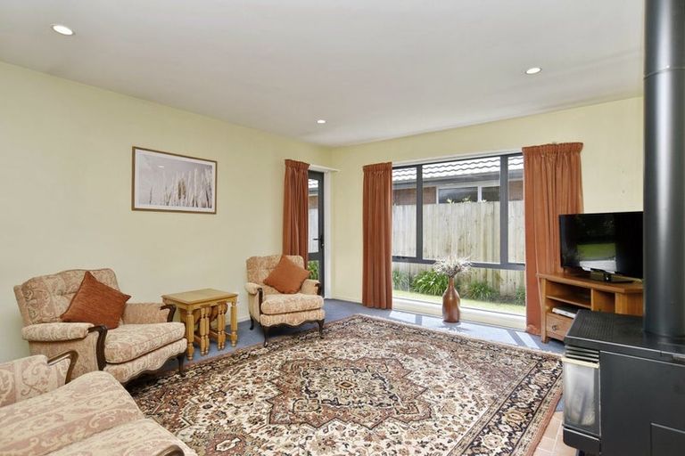 Photo of property in 14 Matawai Close, Rangiora, 7400