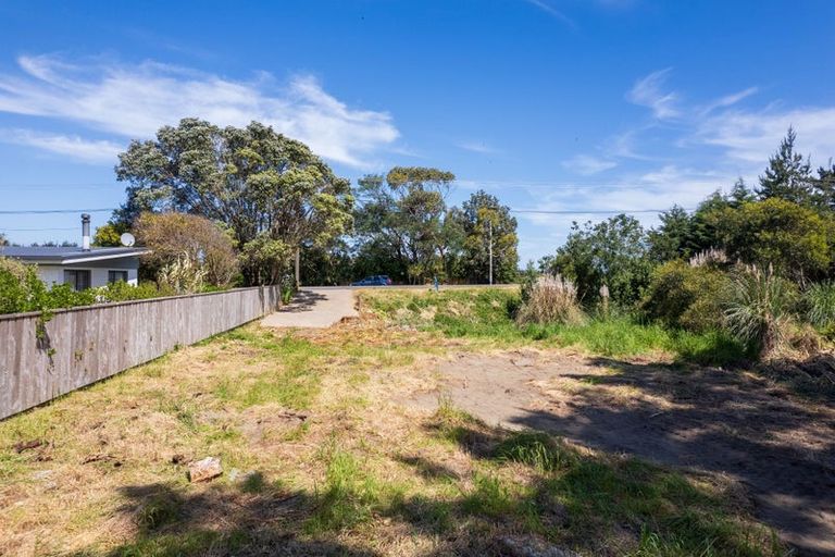 Photo of property in 870 Hokio Beach Road, Hokio Beach, Levin, 5571