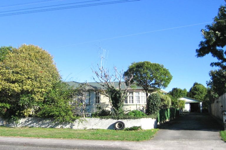 Photo of property in 43 Kirk Street, Otaki, 5512