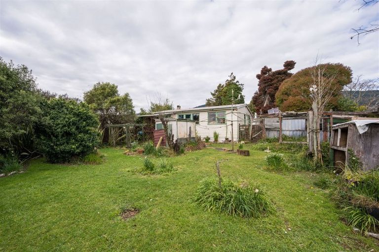 Photo of property in 30 Nikau Street, Stoke, Nelson, 7011