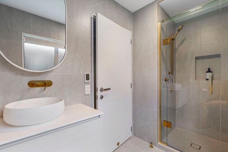 Photo of property in 4 Brandon Road, Manly, Whangaparaoa, 0930