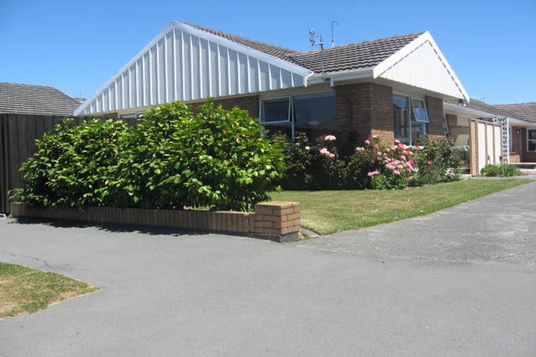 Photo of property in 1/22 Wharenui Road, Upper Riccarton, Christchurch, 8041