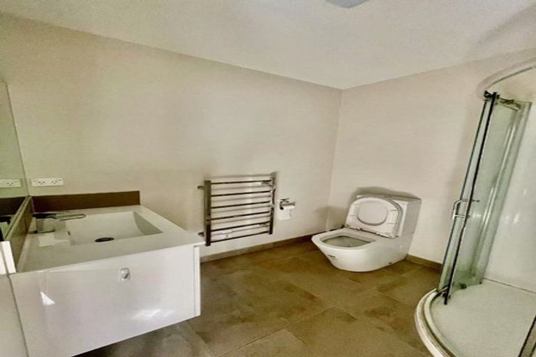 Photo of property in 7 Tika Street, Riccarton, Christchurch, 8041