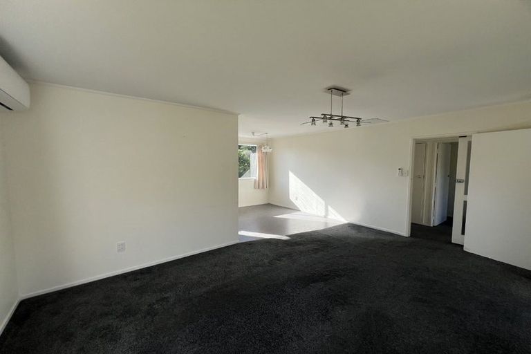 Photo of property in 12 Redwing Street, Browns Bay, Auckland, 0630