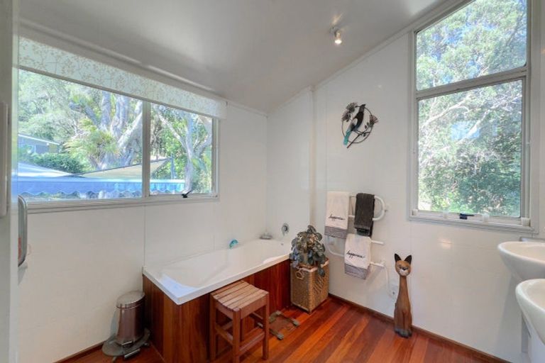 Photo of property in 36a Mount Avenue, Pauanui, Hikuai, 3579