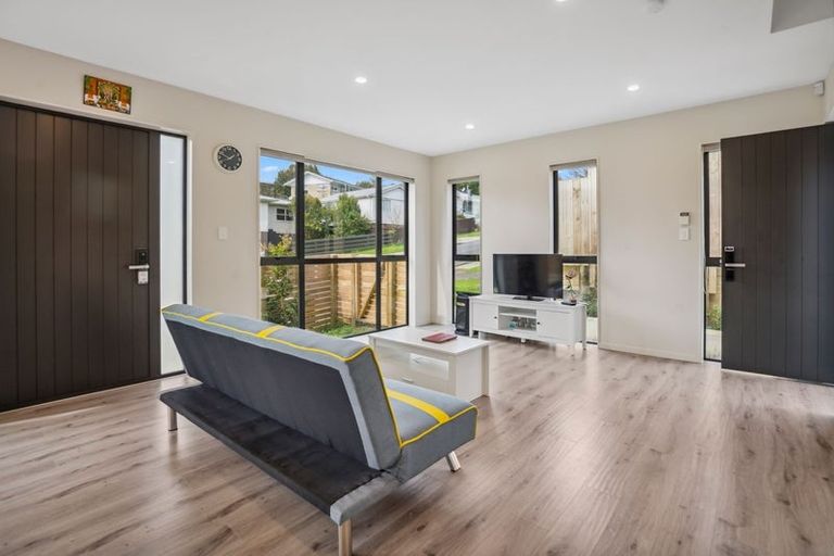 Photo of property in 6a Blenheim Street, Glenfield, Auckland, 0629