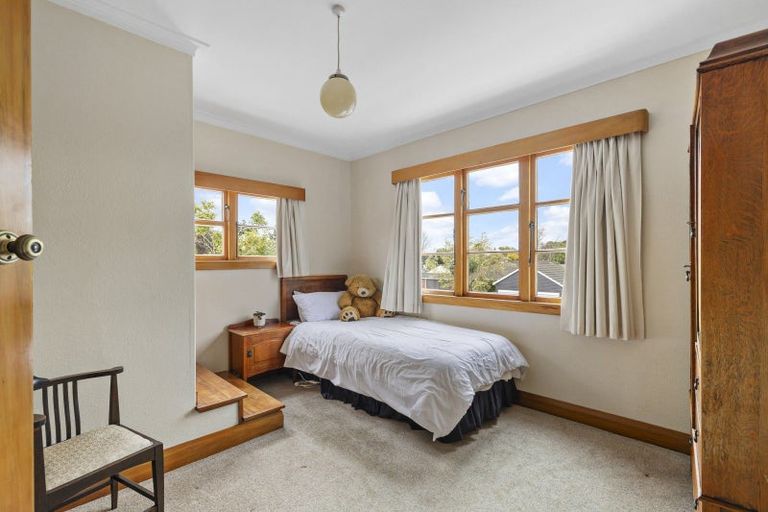 Photo of property in 212 Victoria Avenue, Hokowhitu, Palmerston North, 4410