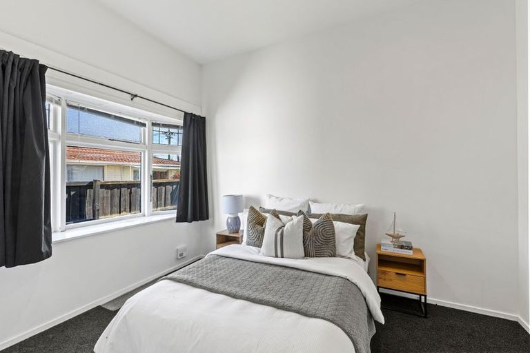 Photo of property in 56 Nursery Road, Phillipstown, Christchurch, 8011