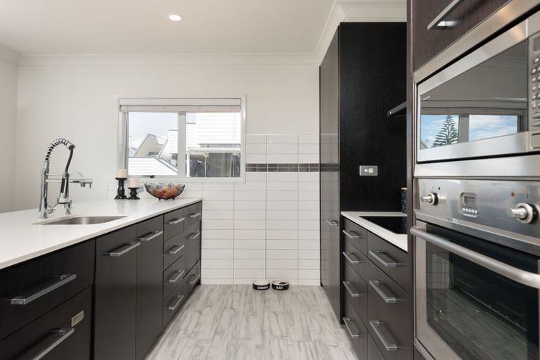 Photo of property in 1036b Papamoa Beach Road, Papamoa Beach, Papamoa, 3118