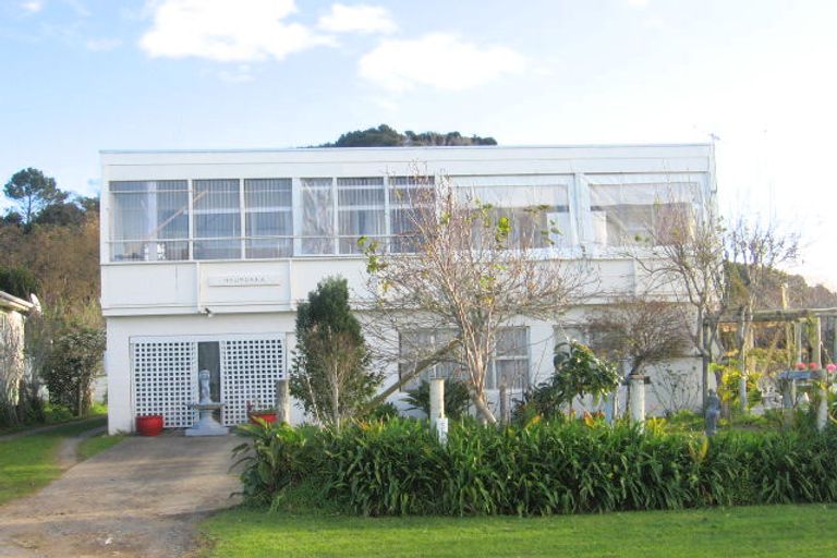 Photo of property in 42 Te Kemara Avenue, Paihia, 0200
