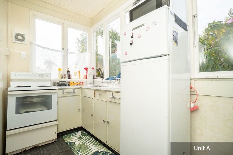 Photo of property in 36 Matipo Street, Takaro, Palmerston North, 4410