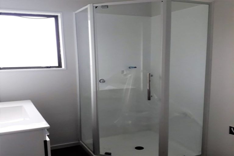 Photo of property in 21 Churchill Terrace, Waiuku, 2123