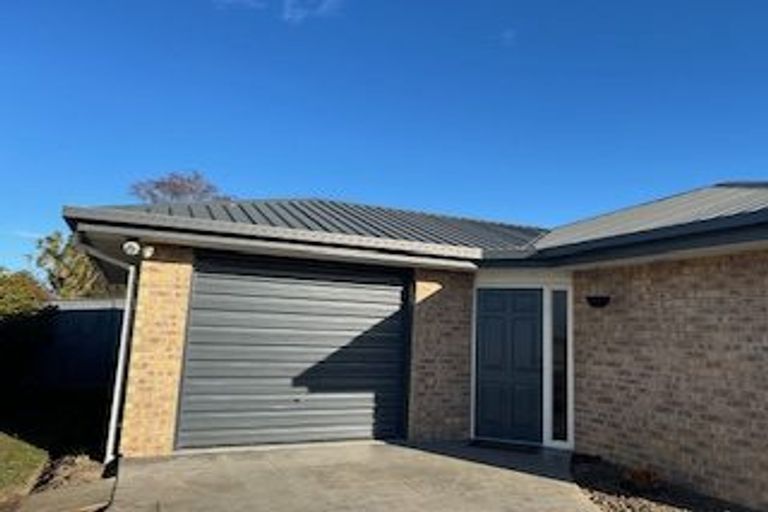 Photo of property in 15 Manse Road, Leeston, 7632