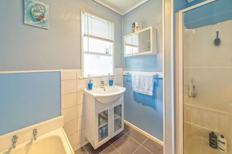 Photo of property in 30 Wordsworth Road, Manurewa, Auckland, 2102