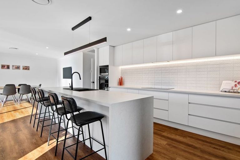 Photo of property in 58 Katania Heights, Brightwater, 7022