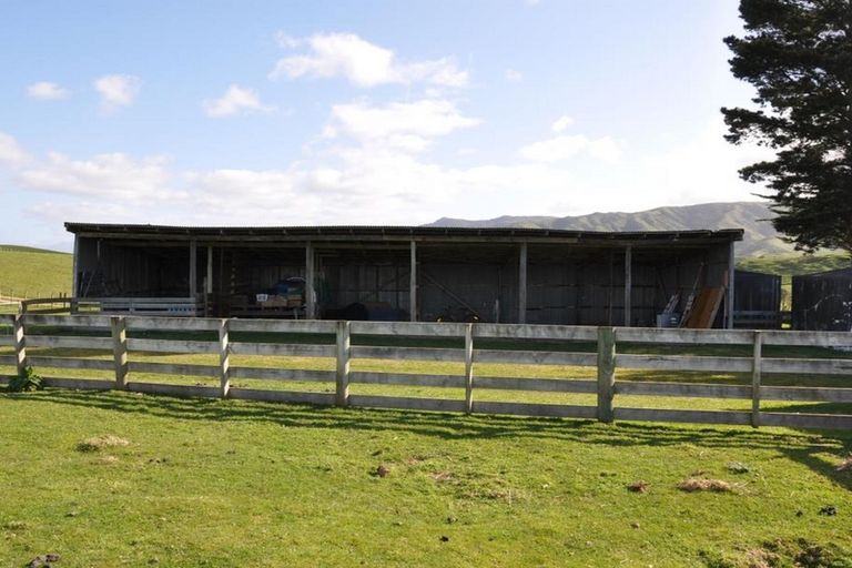 Photo of property in 131 Omata Road, Pahiatua, 4988