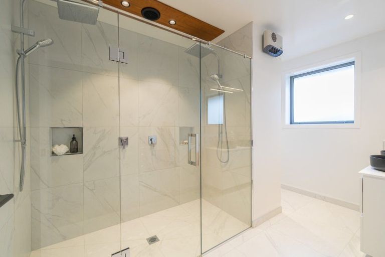 Photo of property in 14 Harrison Court, Te Anau, 9600