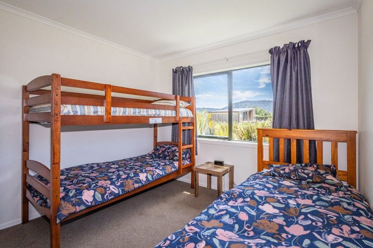 Photo of property in 16 Heartwood Lane, Ohakune, 4625
