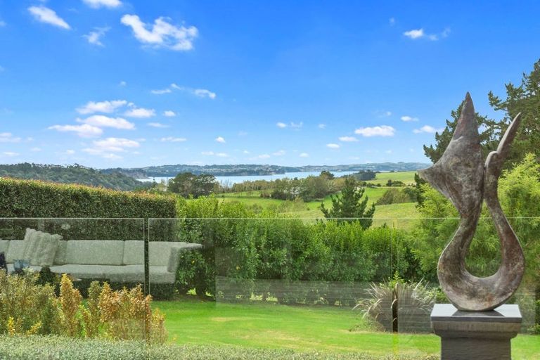 Photo of property in 44 Warman Road, Okura, Albany, 0792