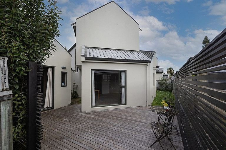 Photo of property in 40 Raleigh Street, Leamington, Cambridge, 3432