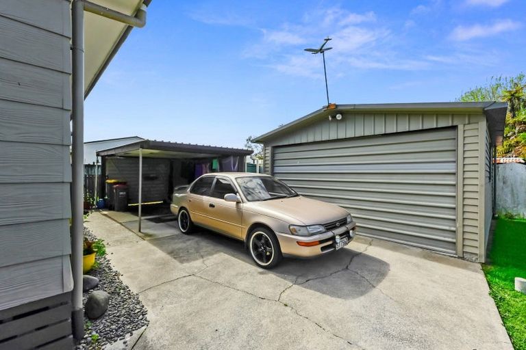 Photo of property in 213a Tuhikaramea Road, Dinsdale, Hamilton, 3204