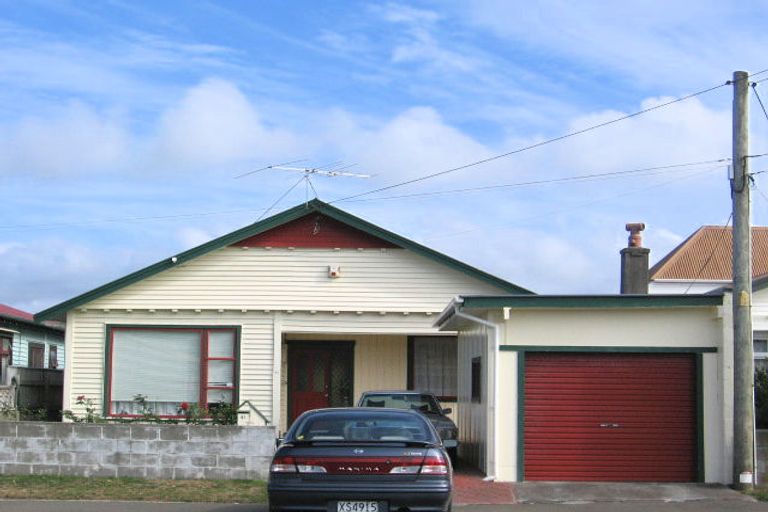 Photo of property in 41 Kauri Street, Miramar, Wellington, 6022