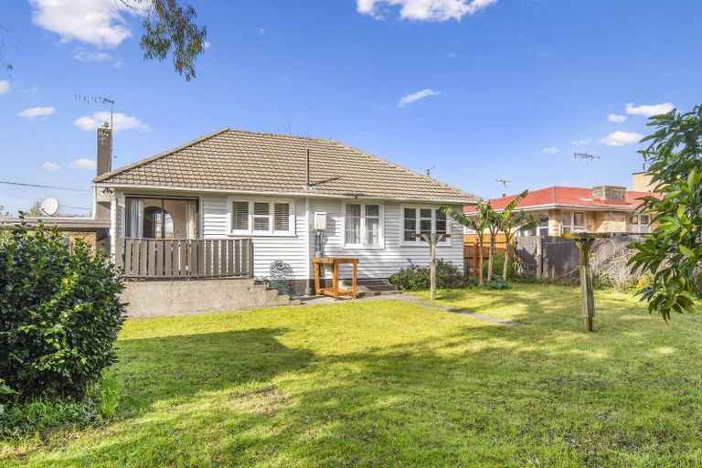 Photo of property in 6 Mabel Street, Levin, 5510