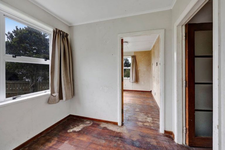 Photo of property in 6 Mill Road, New Plymouth, 4310