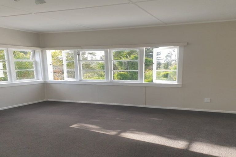Photo of property in 35 Kimihia Road, Huntly, 3700