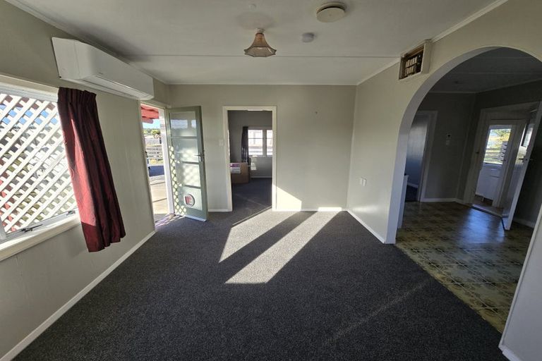 Photo of property in 16 Norton Street, Foxton Beach, Foxton, 4815